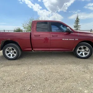 2011 Dodge Ram 1500 4WD SWB Truck
