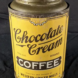 TIN LITHO 3# CAN CHOCOLATE CREAM BRAND COFFEE WESTERN GROCER MILLS MARSHALLTOWN IOWA