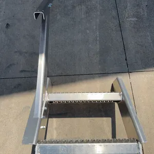 Stainless Steps w/ Handrail