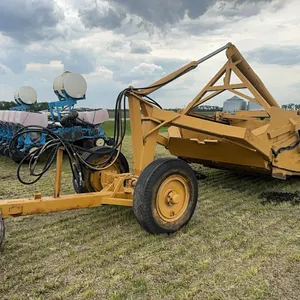 LeTorneau 8yd field scraper