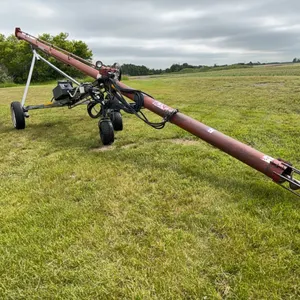 Sakundiak 7-1200 Auger, Kohler Engine, E-Kay Bin Sweep & Mover