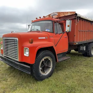 1975 International Loadstar 1600 Single Axle Grain Truck; SN.10662ECA10470