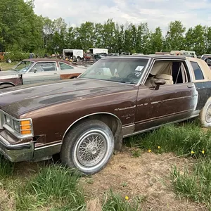 APPROX 1983 PONTIAC PARISIENNE 2DR CAR - PARTS CAR
