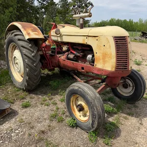 Cockshutt 40 Collector Tractor, Running, Shedded S/N 40 3664