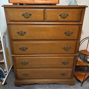 BASSETT FURNITURE FIVE DRAWER WOOD DRESSER