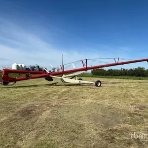 Farm King 1370 13 in x 70 ft Swing Grain Auger