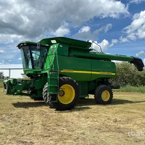 John Deere 9860 Combine Harvester