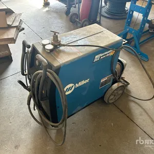 Miller Millermatic 212 160 A MIG Electric Welder