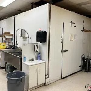 Walk-In Freezer & Cooler Combo w/ Fans (Compressor Not Included)
 UNRESERVED