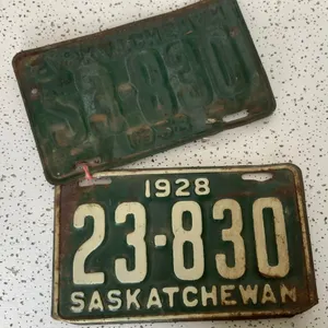 1928 Matched Saskatchewan License Plates