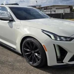 (CO) 2023 Cadillac CT5-V