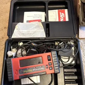 Snap-On Model MTG2500 Scanner
- Cords & Various