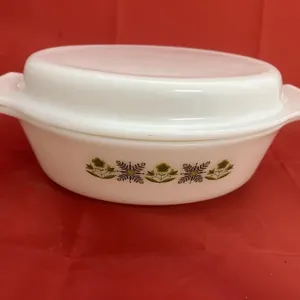 Fireking Meadow Green Casserole Dish w/Lid