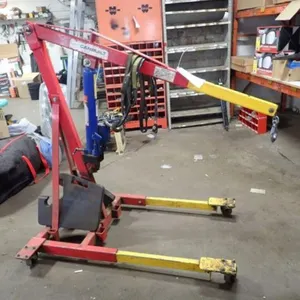 Canbuilt 3900 Engine Hoist