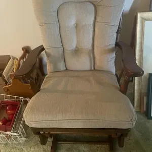 Glider rocking chair