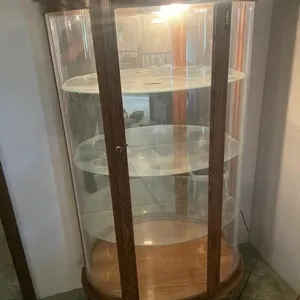 Lighted curio cabinet with key