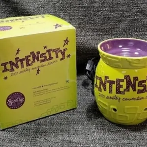 NIB Rare Scentsy Intensity Green Denver Convention
