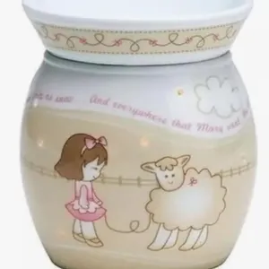 NIB Scentsy Little Lamb Mid