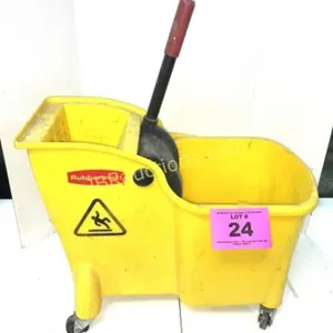MOP BUCKET