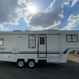 1996 26' Citation Supreme 5th Wheel Travel Trailer