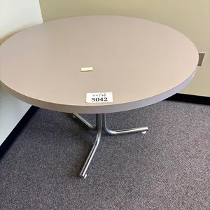 Round Table
