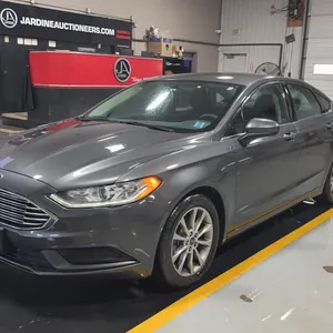 2017  Ford  Fusion  SE FWD