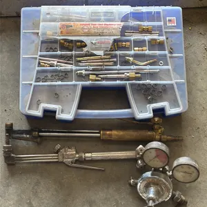 Gauges and Fittings