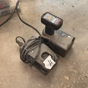 Snap-On Battery Charger and Pack