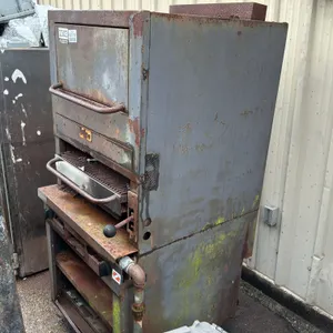 STEAK CHARBROILER