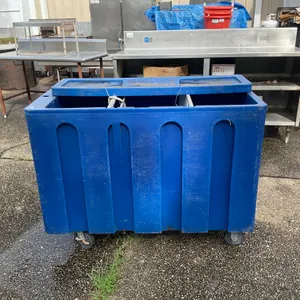 INSULATED ICE BIN ** NO ASSISTANCE LOADING **