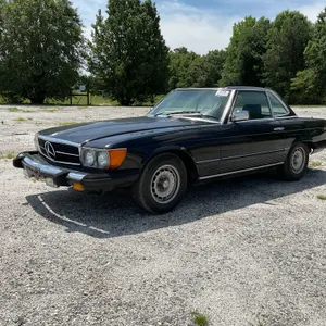 1980 MERCEDES BENZ 450SL TWO-SEAT ROADSTER/COUPE VIN: 10704412060214