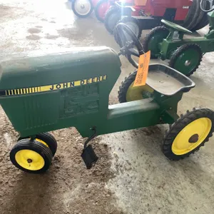 John Deere Pedal Tractor