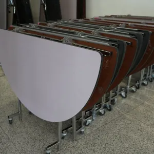 Round Folding Tables