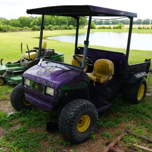John Deere Gator Turf UTV