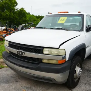 2002 Chevrolet 3500 Utility Truck - Will Need to be Towed