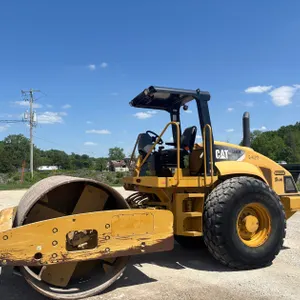 Caterpillar CS563E  Single Drum Roller