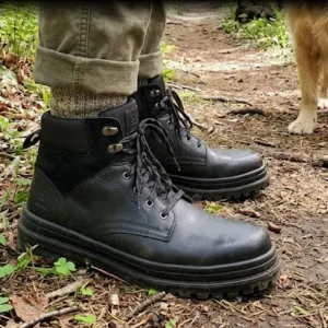 Green Trail Black Boots Size 11