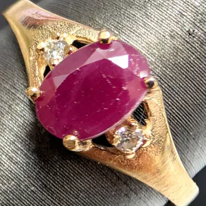 10K(1.67G), RUBY (1.08CT), DIAMOND (0.04CT) RING, APPRAISED INSURANCE VALUE $1400