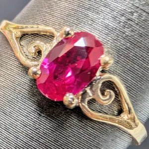 10K(1G), LAB RUBY (0.5CT)RING, SIZE 5.5, APPRAISED INSURANCE VALUE $800