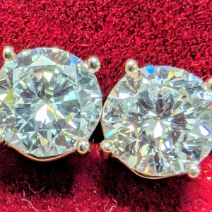 10K(1G), LAB DIAMOND (1CT) EARRING, APPRAISED INSURANCE VALUE $910