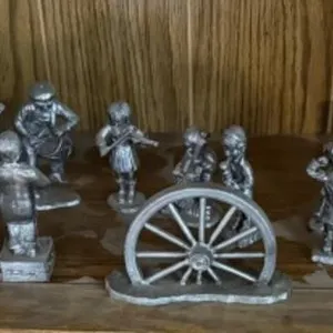 16+/- Pewter Figurines, 1 Pewter Wagon Wheel