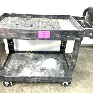 LARGE RUBBERMAID SHOP CART