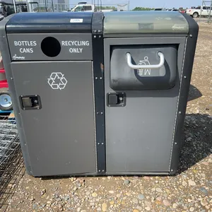 Recycling/Trash Bin