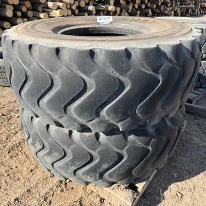 (2) Michelin XHA2 20.5 R25 Loader Tires