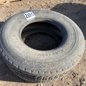 Goodyear 425/65 R22.5 Truck Tire