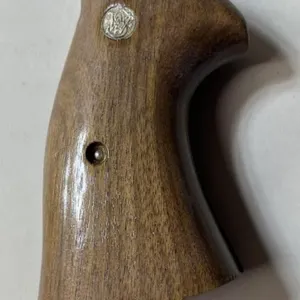 Smith & Wesson N Frame Walnut Grips