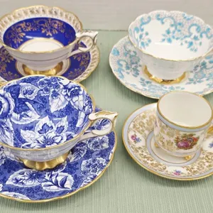 Teacups & Saucers