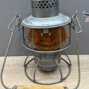 CPR Railroad Lantern, Amber Globe.  *Important