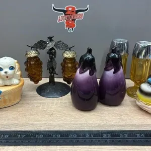 5 Sets Vintage Salt & Pepper Shakers.