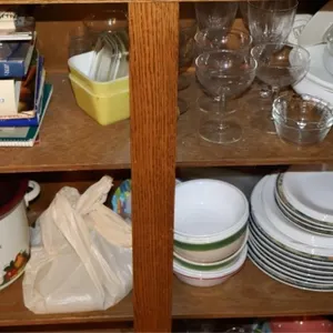 Antique Canning Jars, Table Lamp, & More